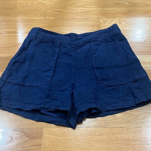 NWT Vineyard Vines Beachy 100% utility shorts size medium. - Picture 1 of 11